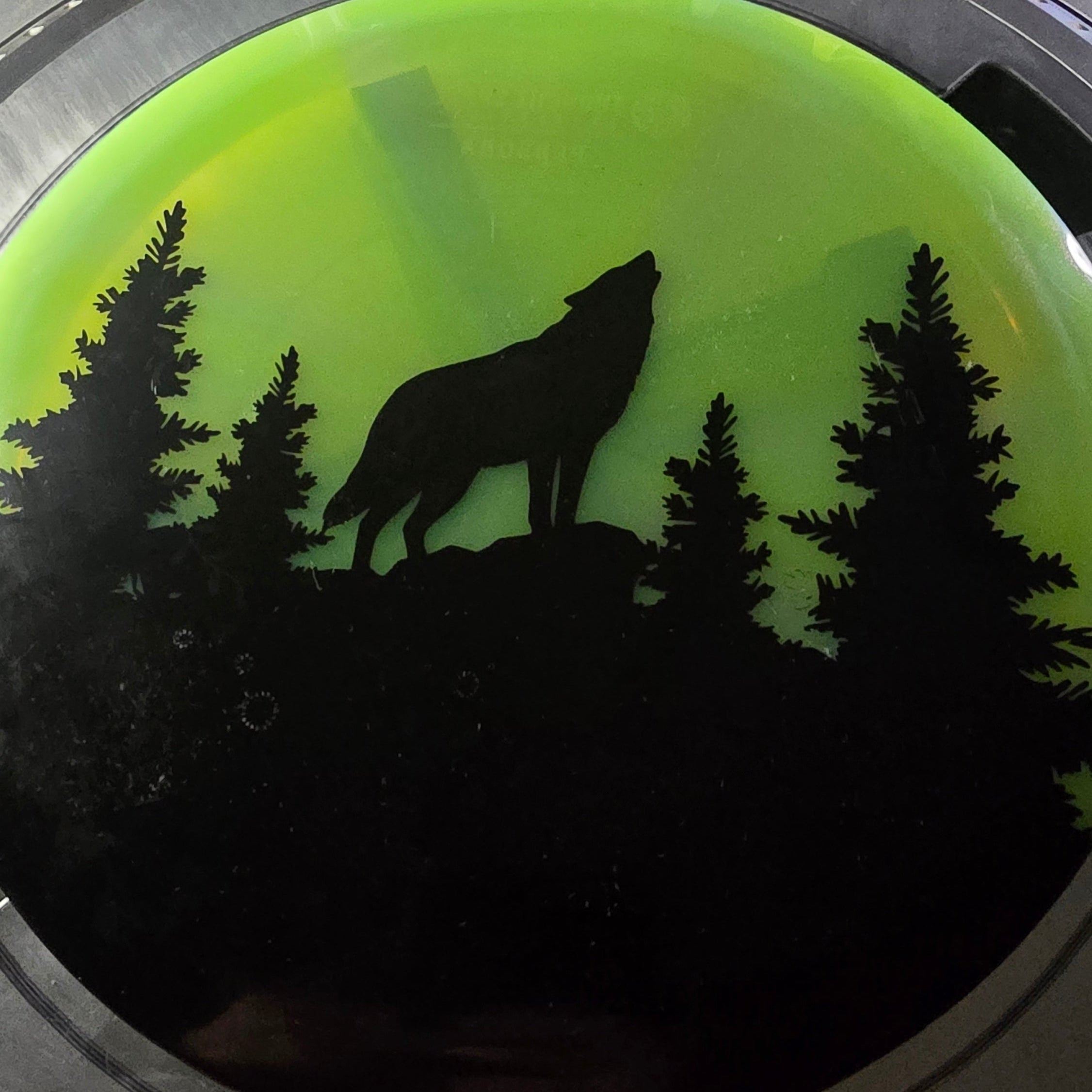 wolf disc golf dye stencil