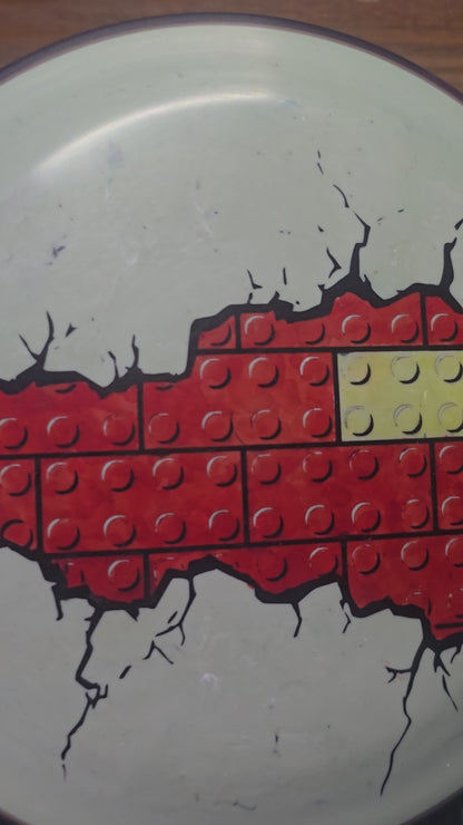 Trash Panda Procyon Distance Driver 11.5 | 4 | -1 | 2 – Recycled LEGO Disc with Cracked Design